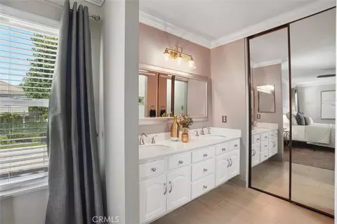 Bath - 825 Gutmann, Placentia, CA 92870 photo 1 of 4