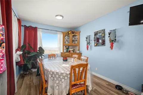 Dining - 9459 Valley Vis, Apple Valley, CA 92308 photo 1 of 2
