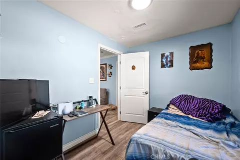 Bedroom - 9459 Valley Vis, Apple Valley, CA 92308 photo 4 of 6
