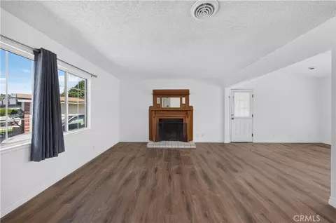 Living - 807 W Lemon St, Brea, CA 92821 photo 1 of 5