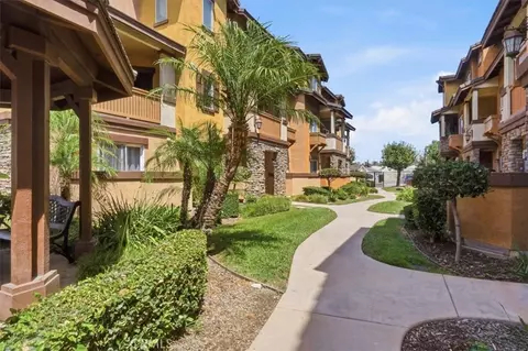 501 N Lark Ellen #G, Covina, CA 91722