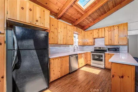 Kitchen - 771 Woodland, Crestline, CA 92325 photo 1 of 3