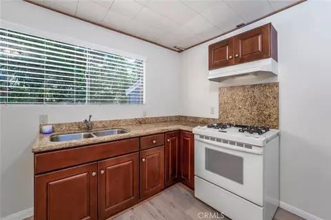 Kitchen - 771 Woodland, Crestline, CA 92325 photo 3 of 3