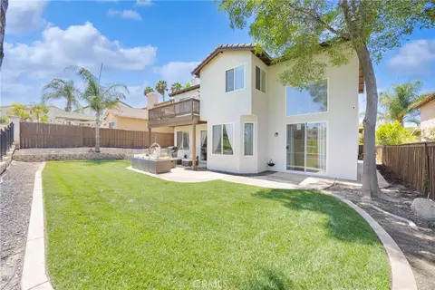 Exterior - 45894 Paseo Gallante, Temecula, CA 92592 photo 6 of 10
