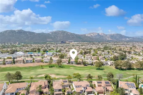 View/Area - 45894 Paseo Gallante, Temecula, CA 92592 photo 5 of 8