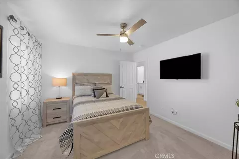 Bedroom - 45894 Paseo Gallante, Temecula, CA 92592 photo 5 of 11
