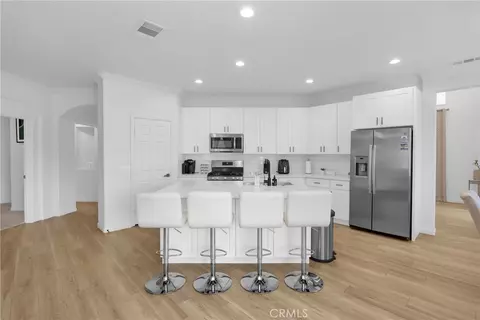 Kitchen - 45894 Paseo Gallante, Temecula, CA 92592 photo 1 of 4