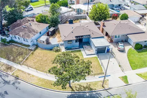 3483 N Los Coyotes Diagonal, Long Beach, CA 90808