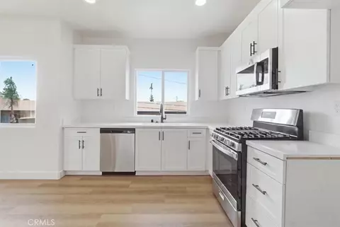 521 N Lark Ellen #B, Covina, CA 91722