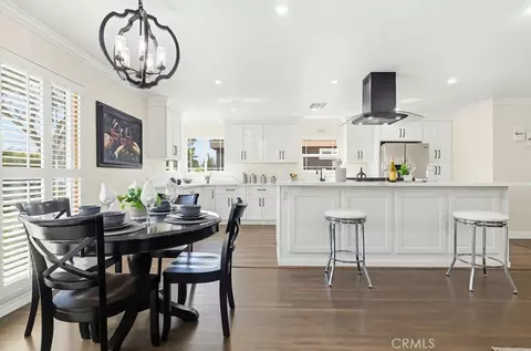 Dining - 3133 Cedar Ave, Long Beach, CA 90806 photo 1 of 2