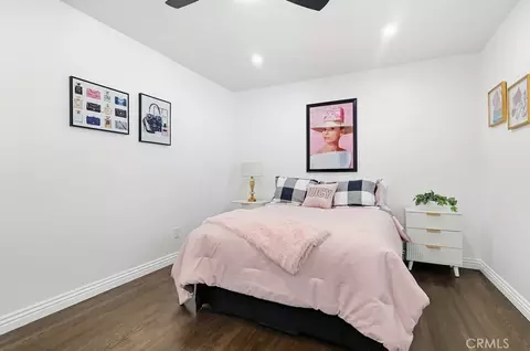 Bedroom - 3133 Cedar Ave, Long Beach, CA 90806 photo 6 of 9