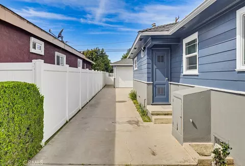 Exterior - 3133 Cedar Ave, Long Beach, CA 90806 photo 3 of 17
