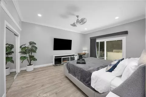 Bedroom - 6380 E Bixby Hl, Long Beach, CA 90815 photo 1 of 4