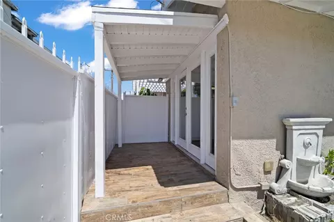 Exterior - 2020 E 14th, Long Beach, CA 90804 photo 3 of 5
