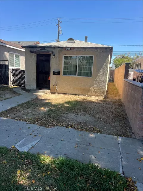 2114 Cowlin, Commerce, CA 90040