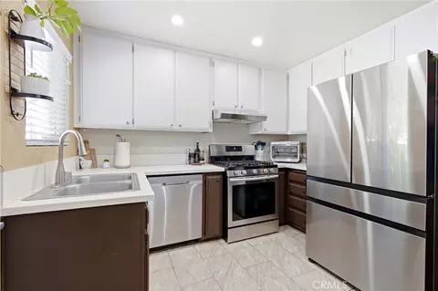 Kitchen - 23500 Maribel, Carson, CA 90745 photo 2 of 4