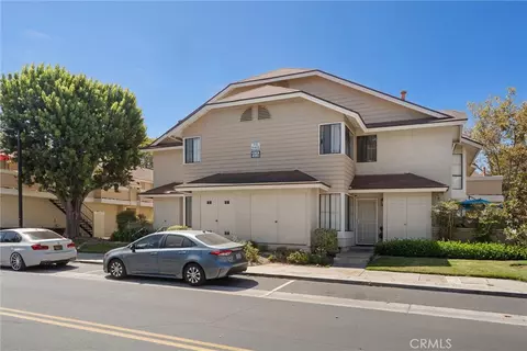 7730 Briarglen Loop #L, Stanton, CA 90680 photo 4