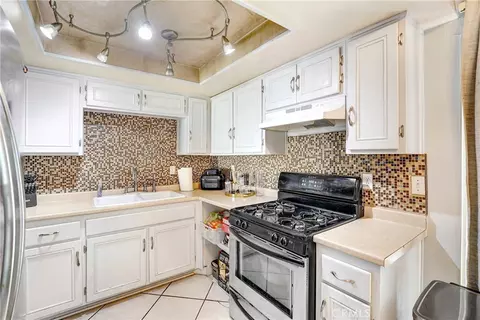 810 W Compton #16, Compton, CA 90220 photo 6