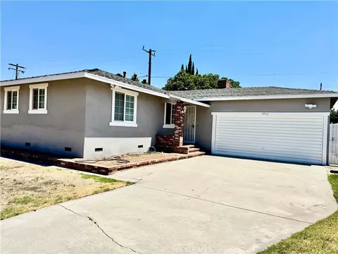 1906 W Kenoak Dr, West Covina, CA 91790