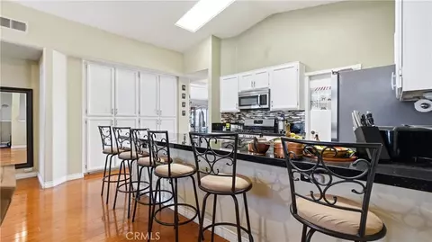 Kitchen - 14405 Cedar, Hesperia, CA 92344 photo 4 of 4