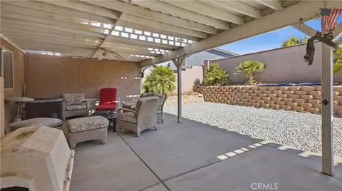 Exterior - 14405 Cedar, Hesperia, CA 92344 photo 3 of 5