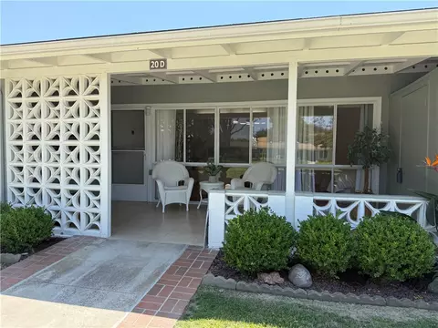 13741 Annandale Dr 1-20d, Seal Beach, CA 90740