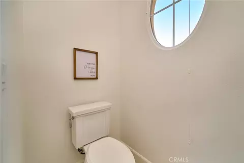 Bath - 53 Open Range, Irvine, CA 92602 photo 5 of 10