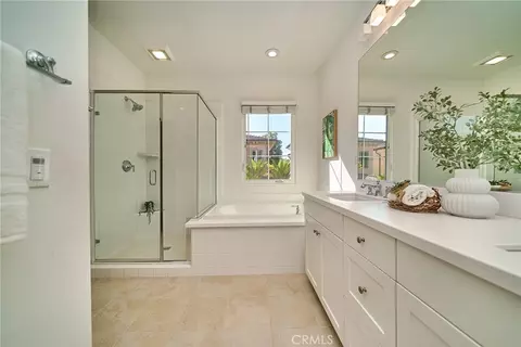 Bath - 53 Open Range, Irvine, CA 92602 photo 7 of 10