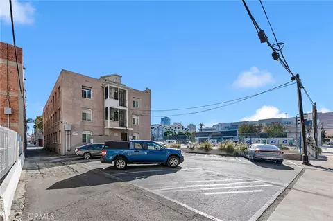 Exterior - 319 Elm, Long Beach, CA 90802 photo 3 of 3