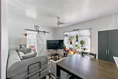 Living - 319 Elm, Long Beach, CA 90802 photo 1 of 2