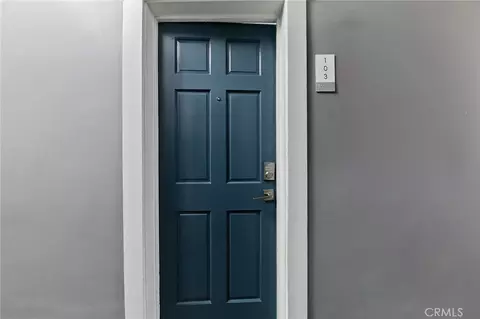 Entry Way - 445 E 3rd, Long Beach, CA 90802 photo 5 of 5