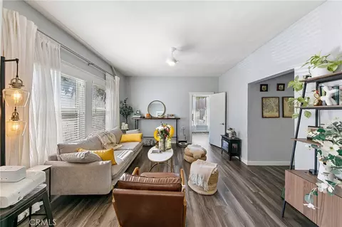 Living - 445 E 3rd, Long Beach, CA 90802 photo 2 of 4