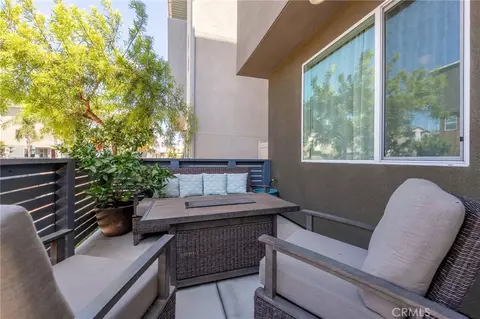 Exterior - 924 E 3rd St, Santa Ana, CA 92701 photo 3 of 6