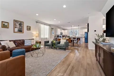 Living - 924 E 3rd St, Santa Ana, CA 92701 photo 2 of 2