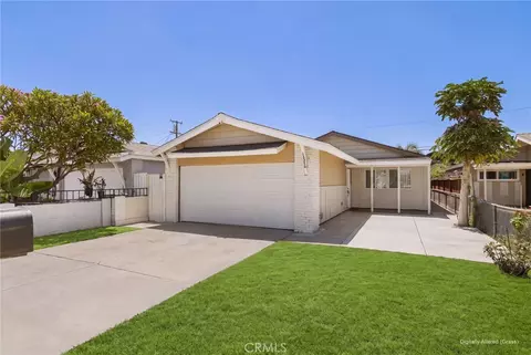12248 212th St, Hawaiian Gardens, CA 90716