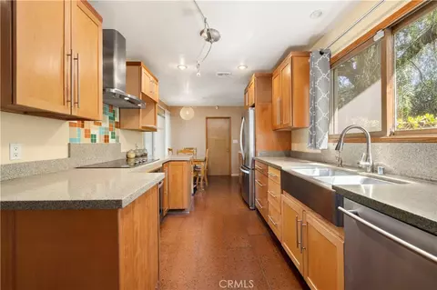 Kitchen - 1125 E Burlinghall, Long Beach, CA 90807 photo 1 of 1