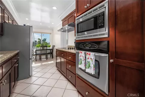 Kitchen - 3401 E 1st, Long Beach, CA 90803 photo 9 of 9