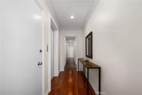 Entry Way - 3401 E 1st, Long Beach, CA 90803 photo 4 of 9