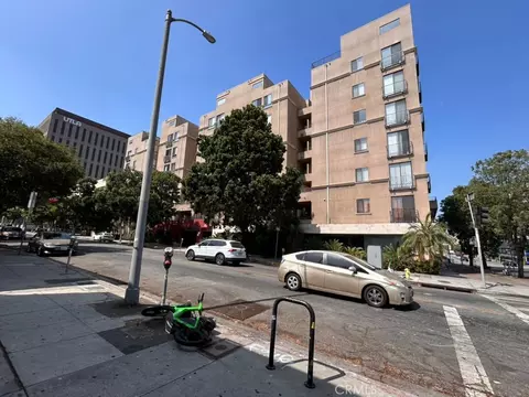 625 S Berendo #601, Los Angeles, CA 90005