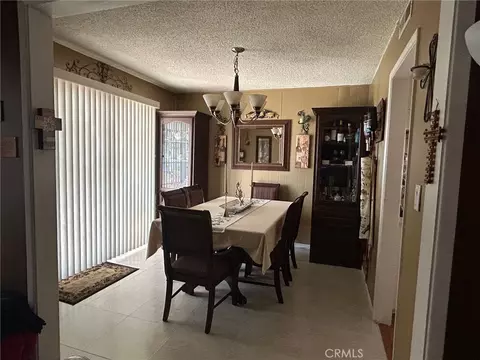 Dining - 915 Carlson, Brea, CA 92821 photo 1 of 2