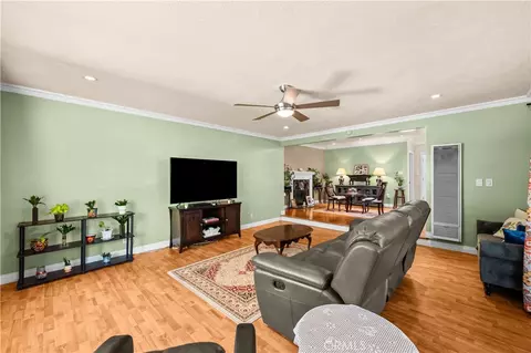 Living - 6741 E Huntdale, Long Beach, CA 90808 photo 6 of 6