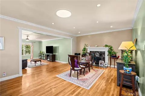 Living - 6741 E Huntdale, Long Beach, CA 90808 photo 2 of 6