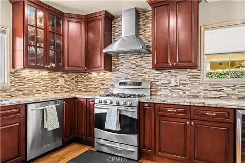 Kitchen - 6741 E Huntdale, Long Beach, CA 90808 photo 6 of 8