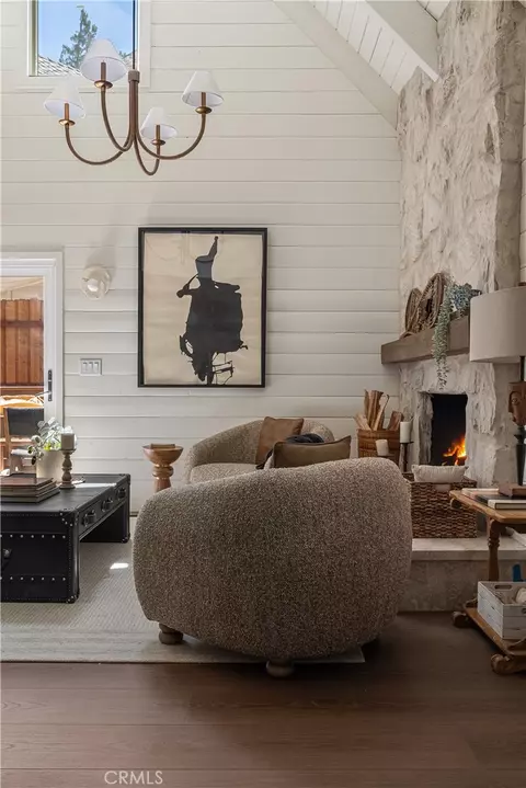 Living - 191 John Muir, Lake Arrowhead, CA 92352 photo 4 of 4