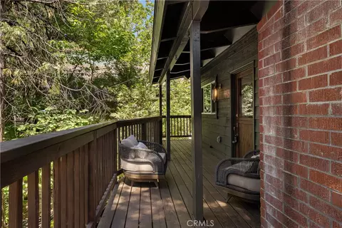 Exterior - 191 John Muir, Lake Arrowhead, CA 92352 photo 3 of 4