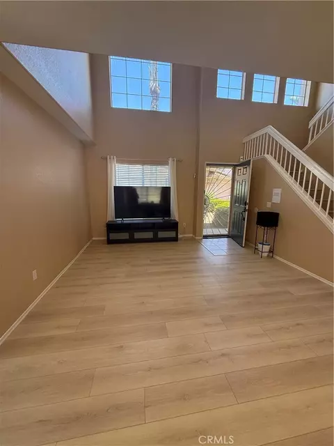 Living - 200 River Rock Ct, Santee, CA 92071 photo 2 of 3