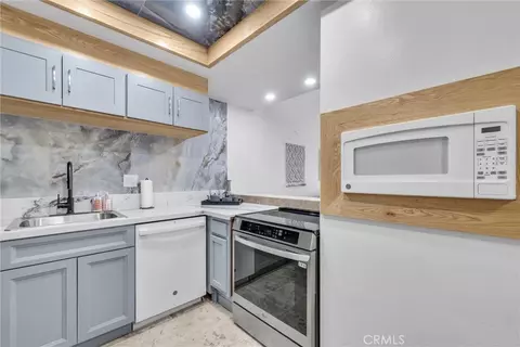 Kitchen - 3062 Associated, Fullerton, CA 92835 photo 2 of 2