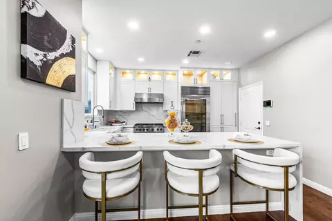 Kitchen - 11409 Toscana Cir, Stanton, CA 90680 photo 2 of 8