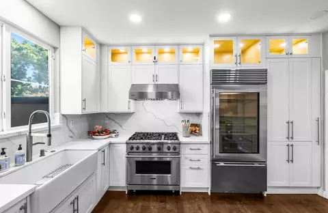 Kitchen - 11409 Toscana Cir, Stanton, CA 90680 photo 8 of 8