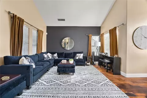 Living - 9711 Touchstone, Bakersfield, CA 93311 photo 2 of 2